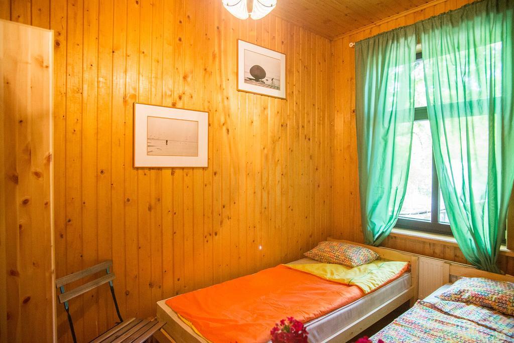 Green Jurmala Hostel Værelse billede